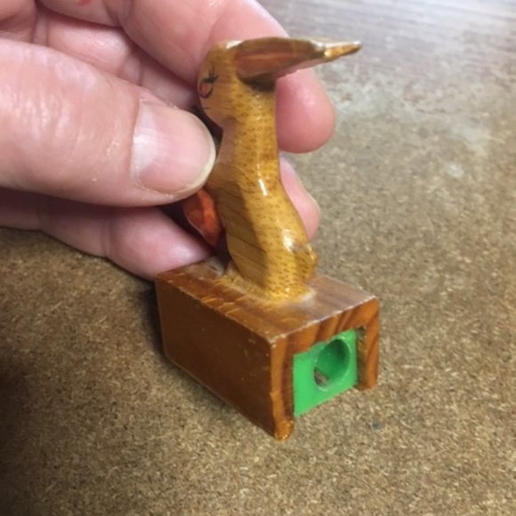 VTG Hand Carved Hand Painted Wooden Rabbit Pencil Sharpener 2.25"H - Picture 6 of 12